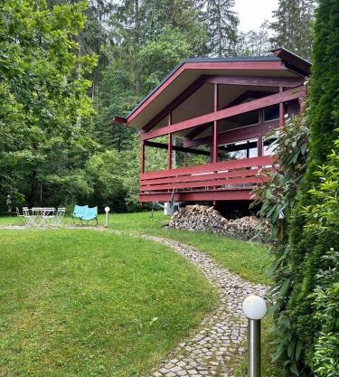 Das Rote Haus am See