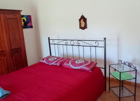 Davanti casa di Paolo