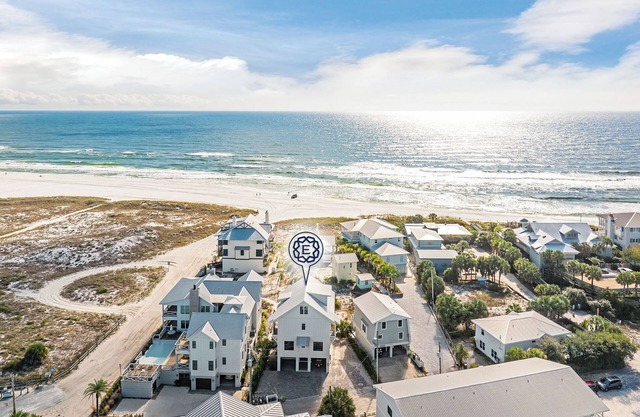 Dawn Patrol|Easy Beach Access|Private Pool|Golf Cart|Gulf Views in Grayton Beach