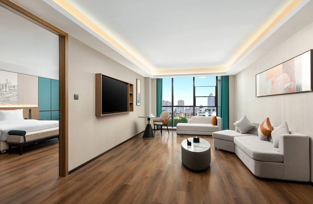 Days Hotel by Wyndham Hefei Huaihe Road Walking Street