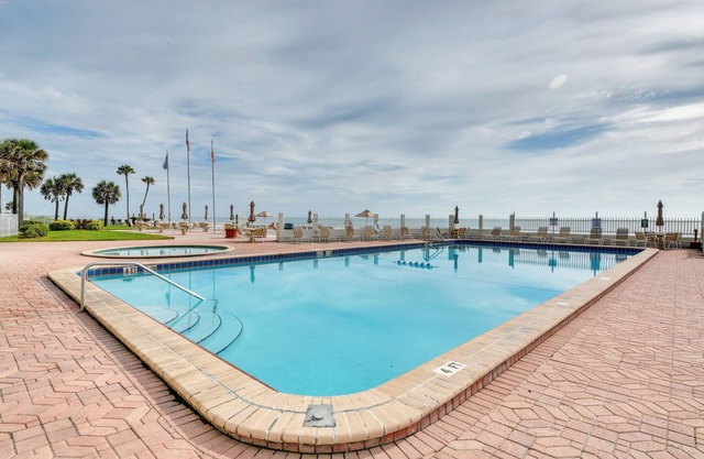 Daytona Beach Condo w/Ocean-View Balcony!