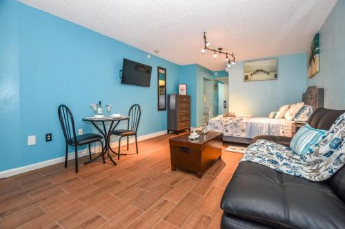 Daytona Condo with Beautiful Ocean and City View