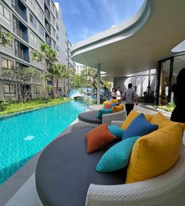Dcondo Reef Modern Condos 1&2 Bedrooms