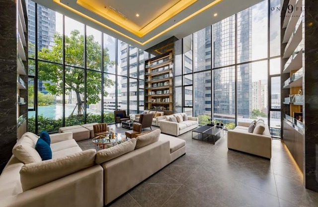 DDREAMWRLD CONDO - SKY CITY VIEW