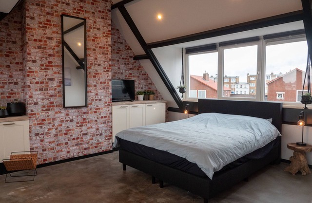 De Boulevard 2F: Stylish, central & relaxed