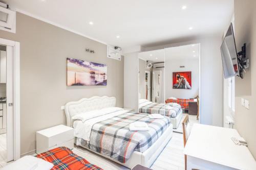 De'Giudei, Bologna by Short Holidays