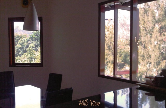 De Hill Villa, Home away from Home.
