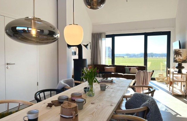 De ole School - großzügiges Loft mit Kamin (Apt. 23)
