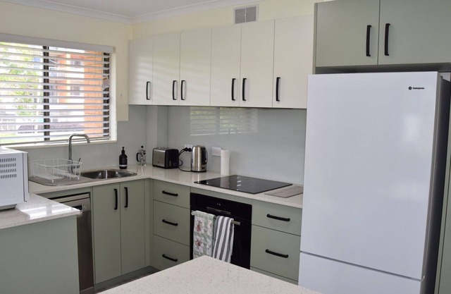 Deck 5 - Stylish Comfort in the Heart of South West Rocks