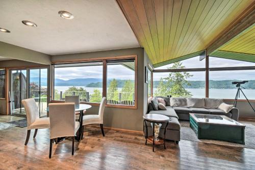 Deck and Sweeping Views Family Union Home