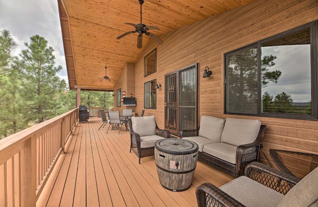 Deck and Views Dog-Friendly Cabin in Show Low!