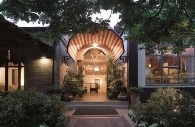 Deco Hotel