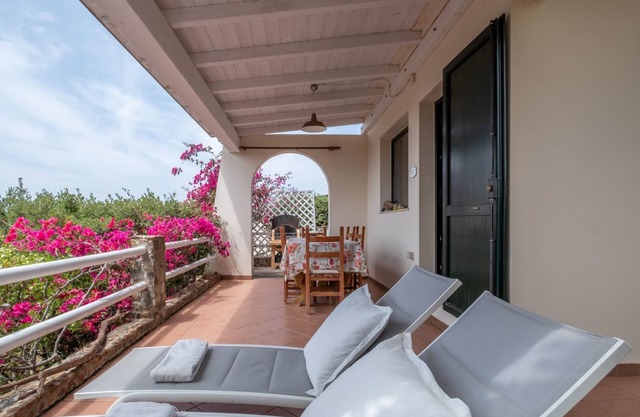 del Mare dipinto by Interhome