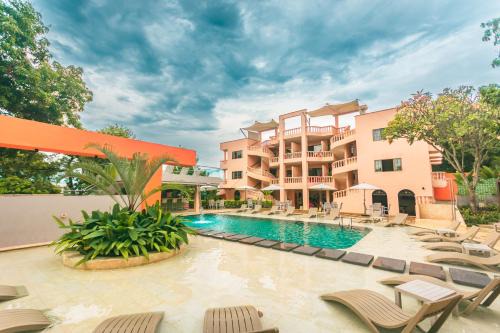Del Tropico hotel