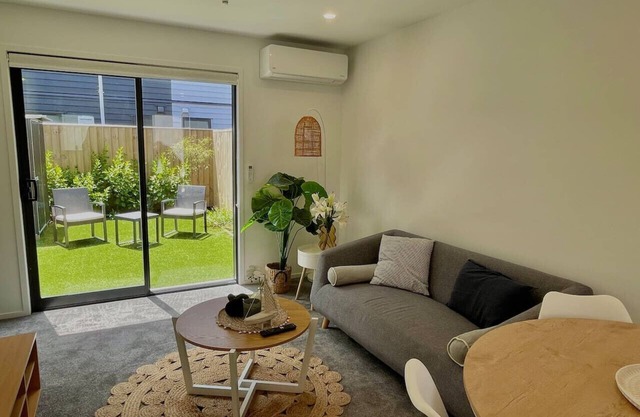 Delightful 1 Bed 1 Bath Suite