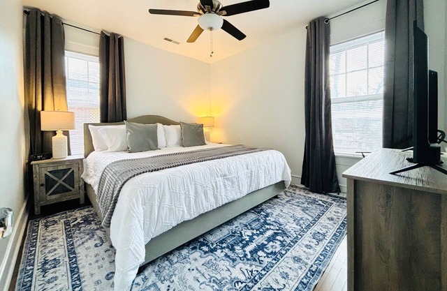 Delightful 2-bedroom Apartment Home in Charming Dilworth Area of Charlotte