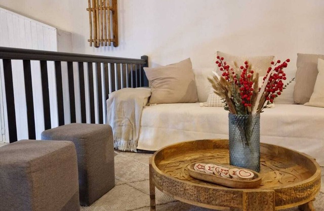 Delightful 3-bedroom duplex apartment with private parking in Betren - Vielha