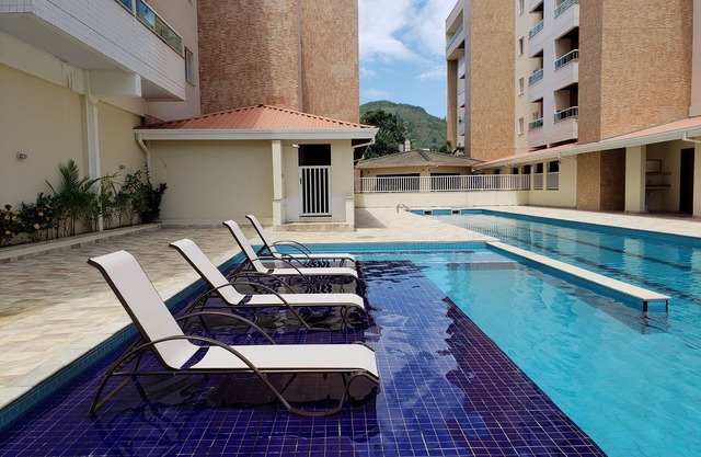 DELIGHTFUL APARTMENT NEAR THE BEACH
