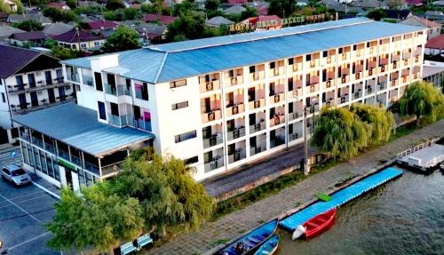Delta Palace