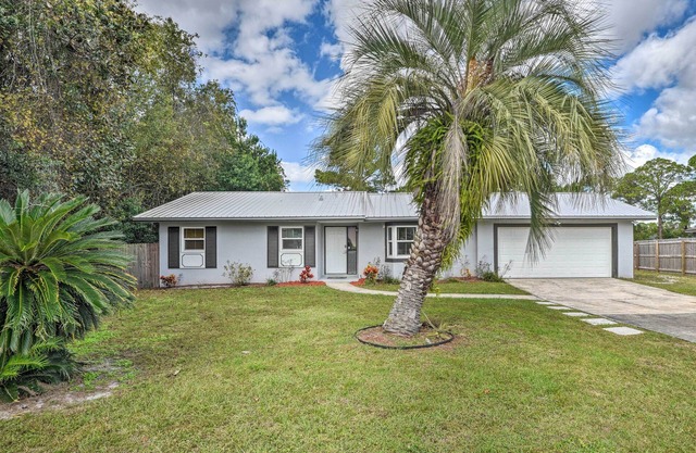 Deltona Lake House, Day Trip to Disney & Universal