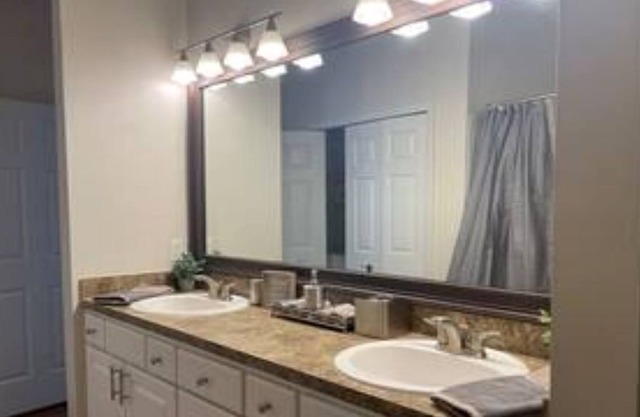 Deluxe 1br1ba Apartment home