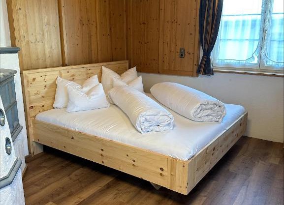 Deluxe Apart Bader