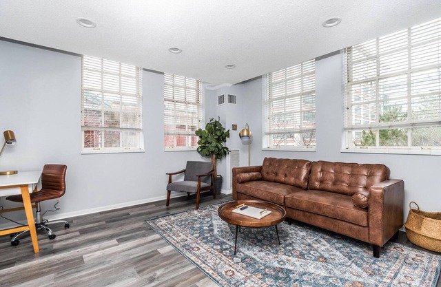 Deluxe Charlestown 2BR w/In-Unit W/D, close to Dining, by Blueground