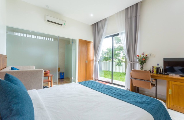 Deluxe Double Room-Garden View