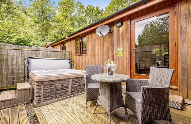 Deluxe lodge designed with luxury in mind.