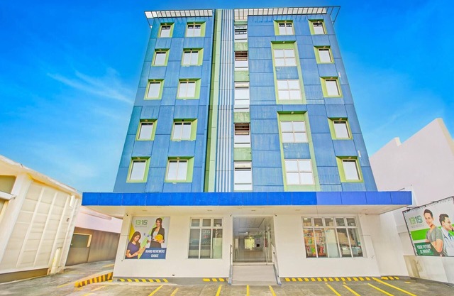 Deluxe Twin Retreat in 1318 Residences