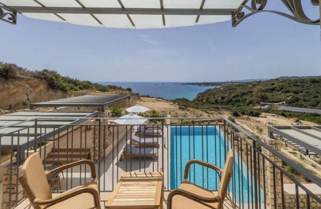 Deluxe Villa