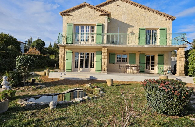 Demeure de Charme à Proximité de Nîmes