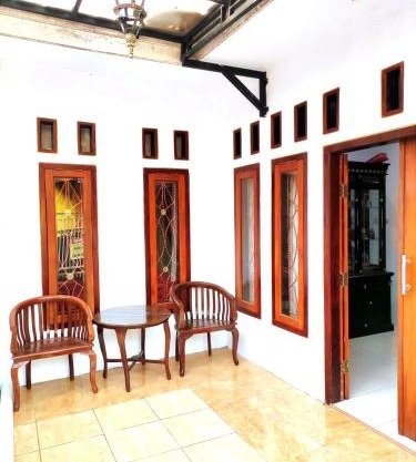 Denisa homestay Kuningan 2