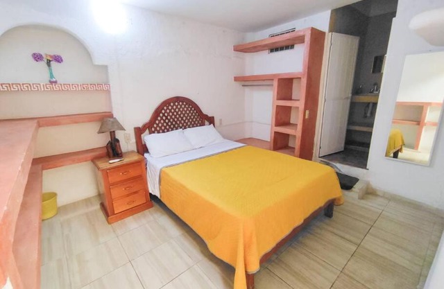 Departamento de una habitación con aire acondicionado