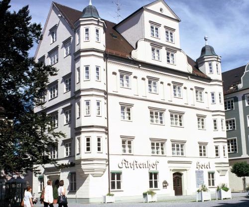 Der Fürstenhof