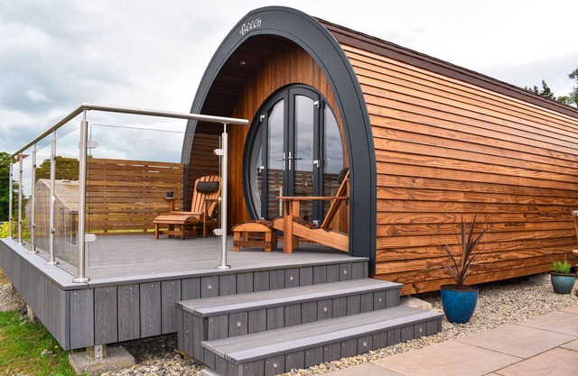 Derecroft Glamping Luxury Lodgepods with Jacuzzi Hot Tub