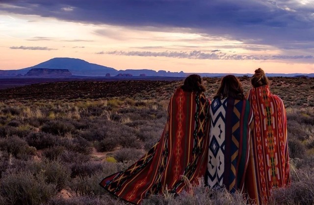 Desert Glamping! Near Horseshoe, Antelope Canyon, Lake Powell, Grand Canyon.