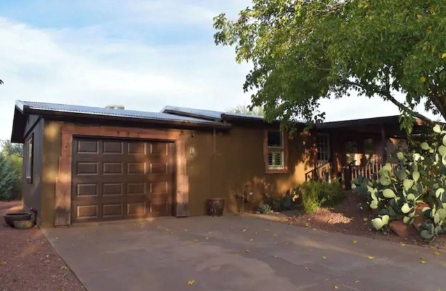 Desert Oasis & Spa - 30 Night Rental - Kayenta, Tuacahn & Zion