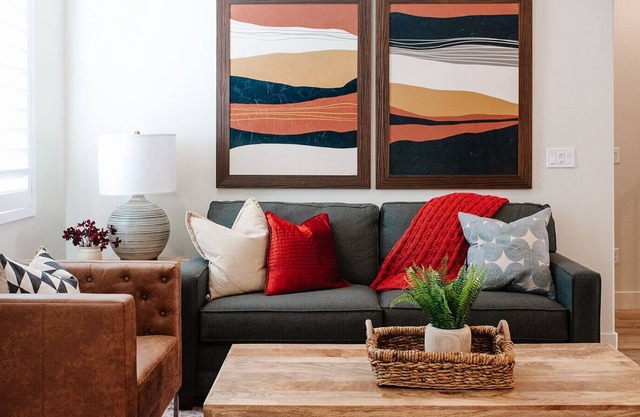 🏜️ Desert Sky ☀️ Brand New, Spacious Townhome With Fire Pit and EV Hook Up
