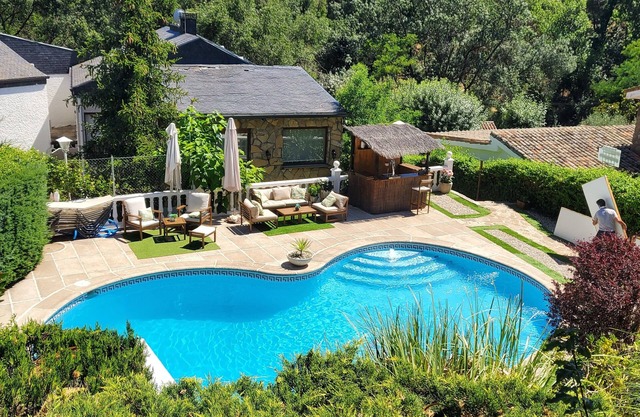 DESIGN AND RELAX IN TORRELODONES
