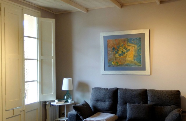 DESIGN APARTMENT IN OLOT, NATURAL PARK OF LOS VOLCANES DE LA GARROTXA