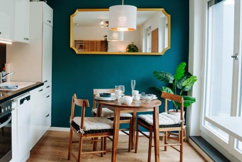 Design Home Office & Central Hideaway - EAH, ZEISS, SCHOTT in 5 min