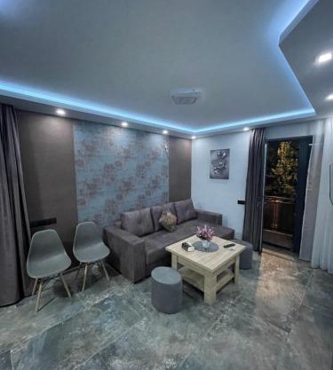 Designed Apartment with French Balcony SELF CHECK IN