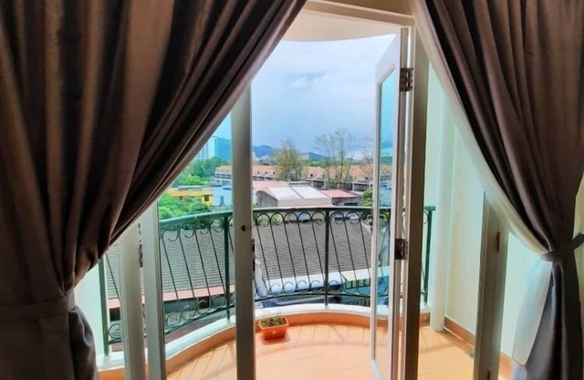 Designer Suite Apartment