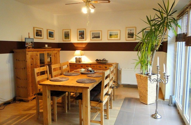 Designer vacation apartment "Kirsebek 2" also offers discerning connoisseurs suitable vacation accommodation with a great well-kept garden