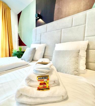 Designer Wohnung mit Balkon