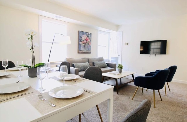 Destination Dupont - Deluxe Living, Spacious, Bright & Central!