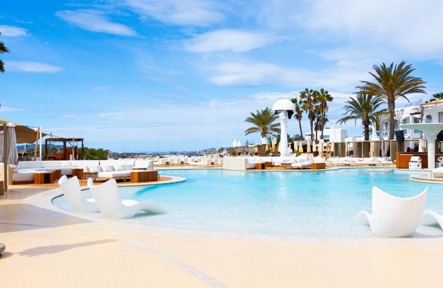 Destino Five Ibiza - 5-Star Grand Luxe Resort
