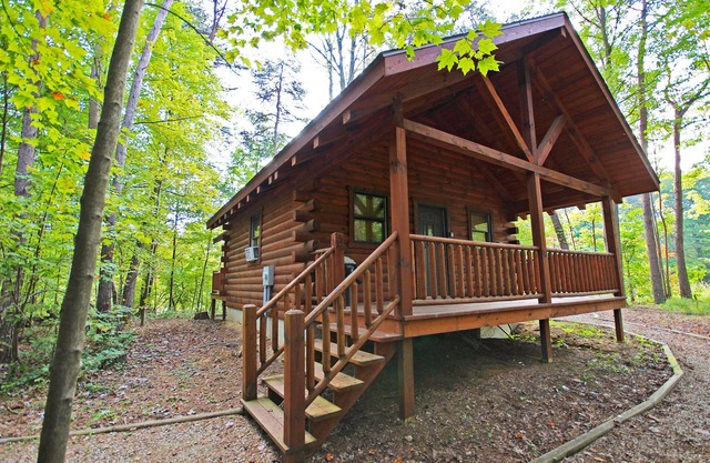 Destiny's Daydream - Couple's Cabin- Hocking Hills