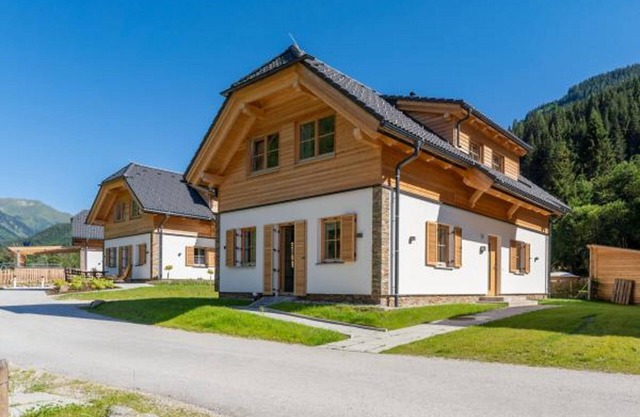Detached chalet with a Finnish sauna